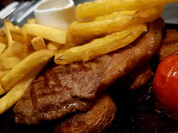 Scottish steak supper