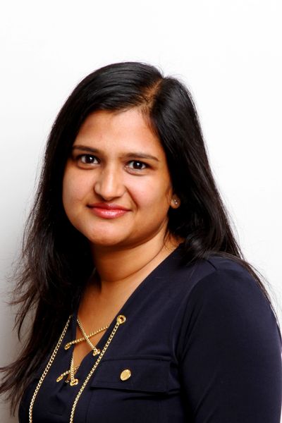 Therapist counsellor former lawyer Toronto London Ottawa Vaughan BIPOC South Asian