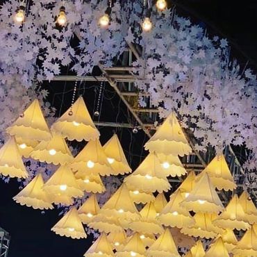 Papper Flower decorators near me