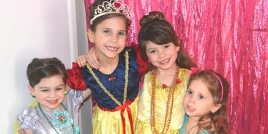 girls at princess party dress up 