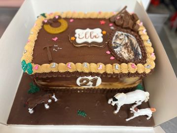 Horse themed 9x13” rectangular cake