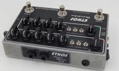 Compact EHX Canyon delay and looper guitar effects pedal.