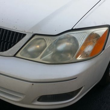 Frosted car headlight