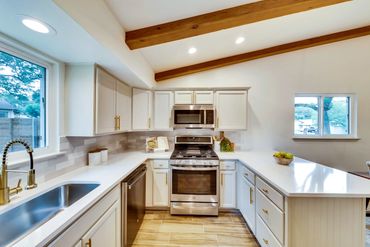 Austin real estate property captured with Matterport 3D, kitchen, high end, HDR`