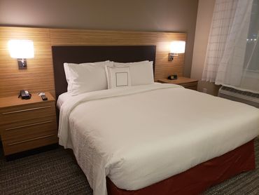 The New Townplace Marriott West Kendall offers Studio Suites with Full Kitchen