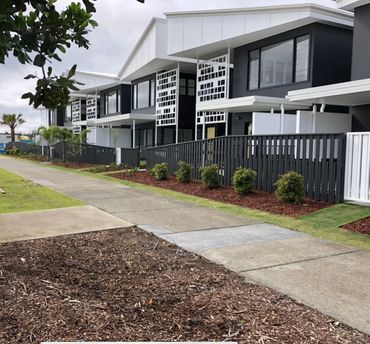 Custom architectural pine fencing with custom aluminium gates