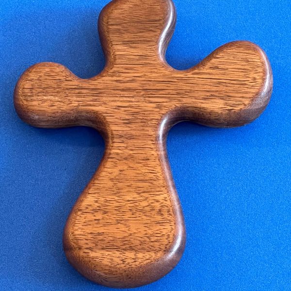 TRADITIONAL PalmCross Walnut on a blue surface 