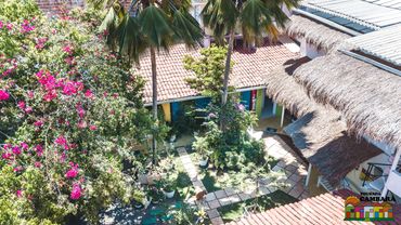 Jardim interno Pousada Cambará Tamandaré/PE