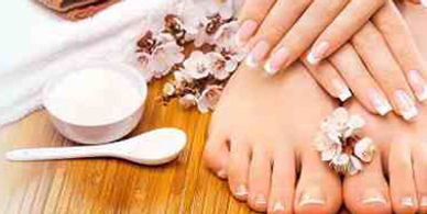organic manicure, pedicure, nail care, spa treatments, natural nail services, dubai beauty salon