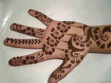 Home Service Salon, Home Salon and SPA, Henna Mehndi, salon services at home,ladies salon,salon