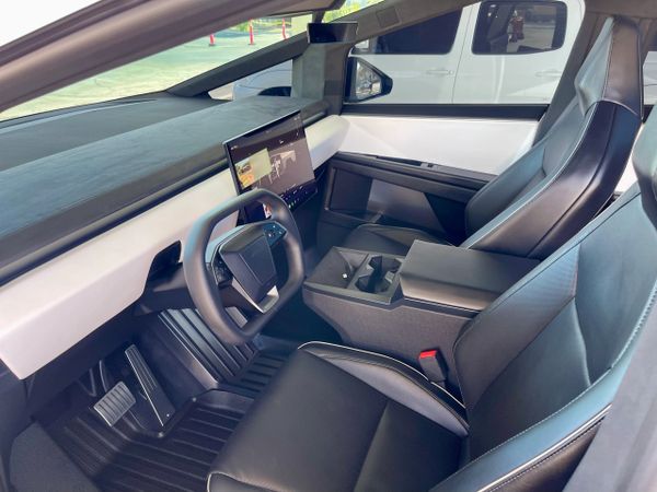 Interior Cleaning and Dressing Tesla Cybertruck