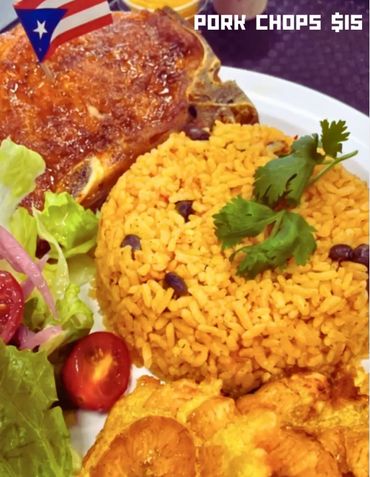 Chuletas with rice and salad