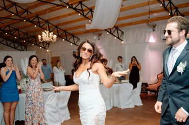 Ultra-cool bride & groom.