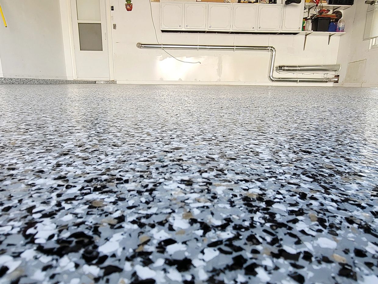 Epoxy garage floor with vinyl flake