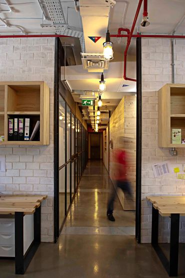 offices dubai uae agency architecture interior design modern interiors industrial design hip maia