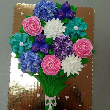 A colorful flower bouquet cake 