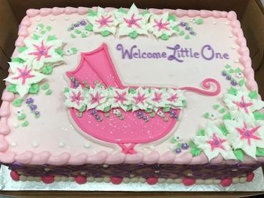 A cake to welcome the little one in pink color