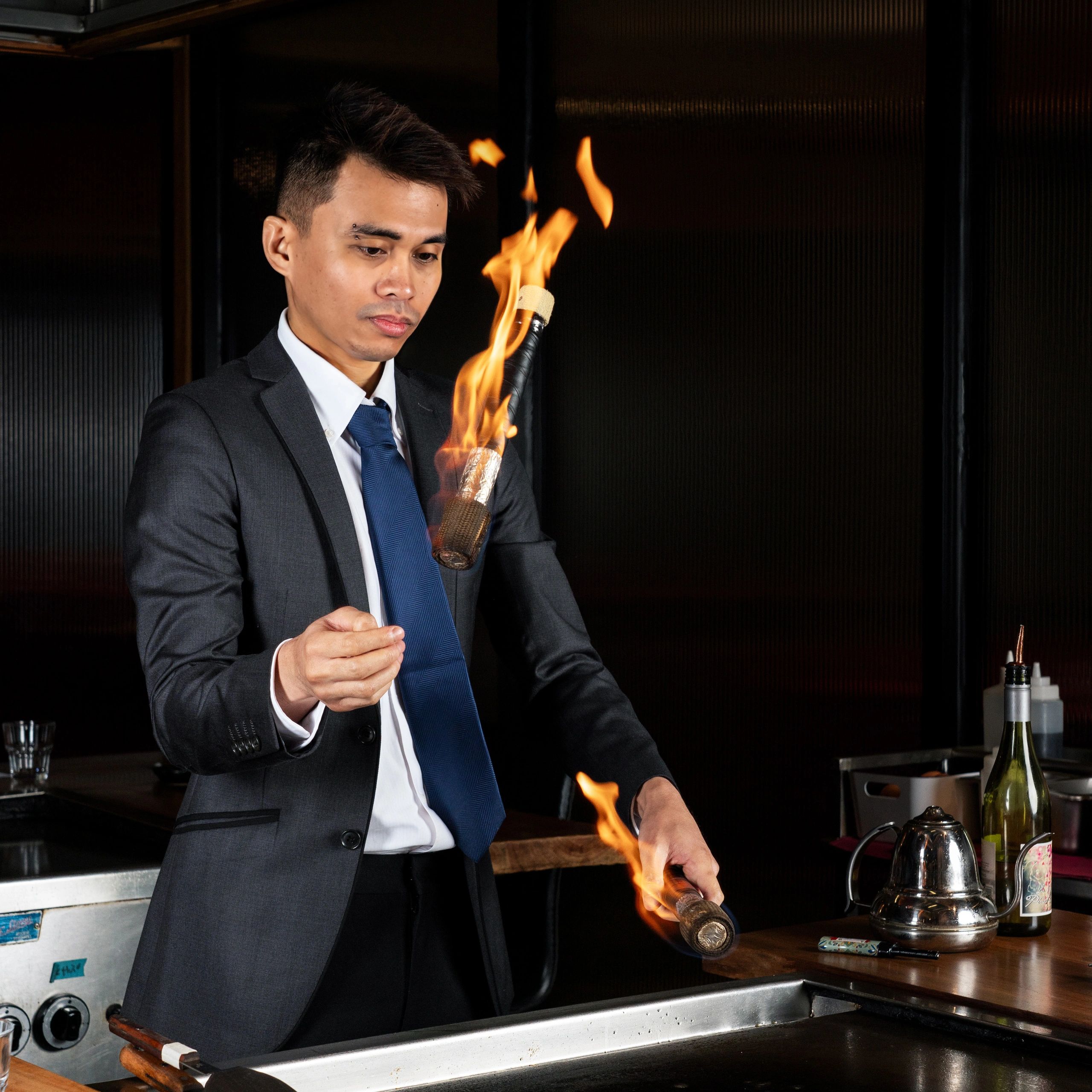 Chef's live cooking performance