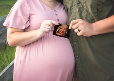 Maternity couple Moonbeam Photography