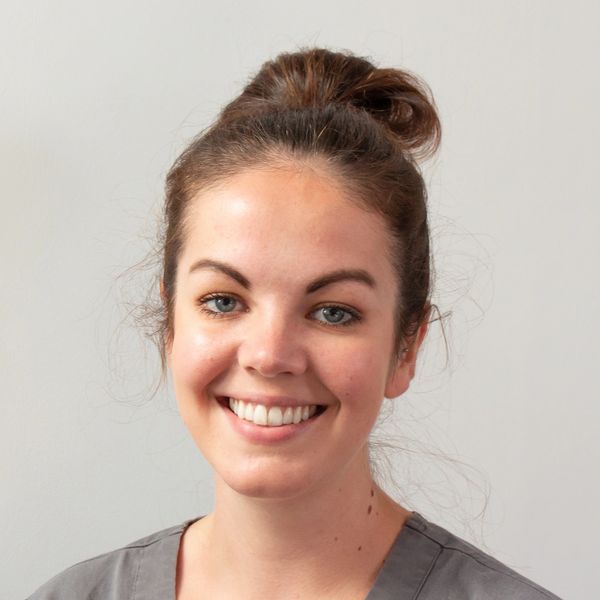 Dr Nadia Khan BDS Dentist Hayden Dental Carmarthen