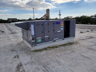 a commercial package unit i put on a rooftop for publuc storage in siesta key