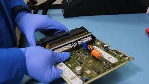 Diagnóstico de computadoras automotrices
Reparación de computadoras automotrices