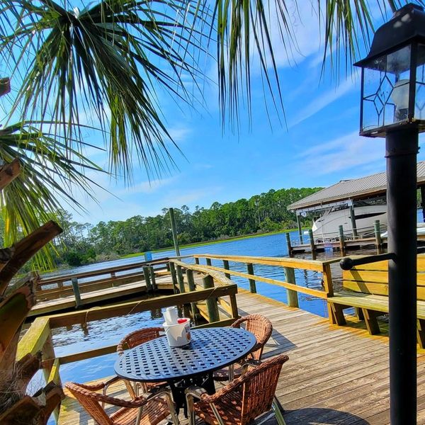 Patio dining, Waterfront, happy hour, alcohol, food, seafood