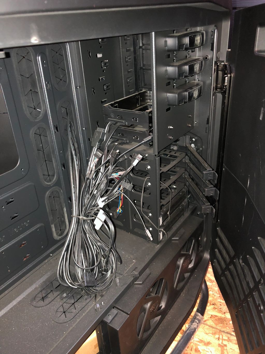 IN SITU RESOURCE TOKENIZATION, SERVER, 2014, CRYPTOCURRENCY