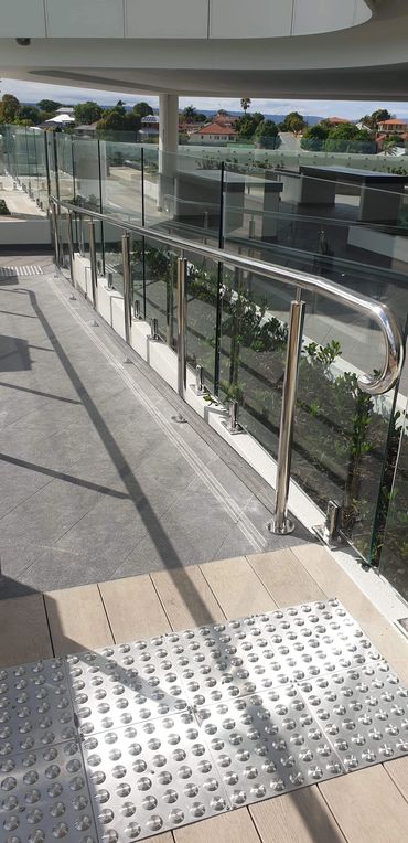 stainless steel handrail