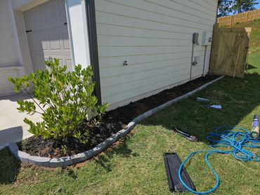 Fresh mulch brick mulch barrier