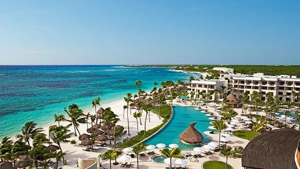 Secrets Akumal
Riviera Maya
Akumal, Mexico
Akumal Beach
Secrets Resorts
Adults Only Resort
