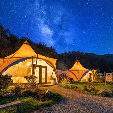 Glamping 
U.S. National Parks
West Yellowstone
West Yellowstone - Paradise Valley
Mount Rushmore