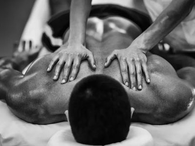 Ainsworth Body Science Blackburn, Massage, health, Back Pain, Sports Therapy, Deep Tissue