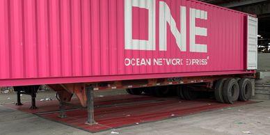 In the recycling and recovery sector, Container Loading Systems optimize operations