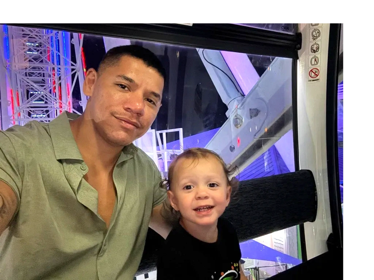 Charles Carpentero, Type 2 Diabetes Coach and U.S. Marine, pictured with his son.