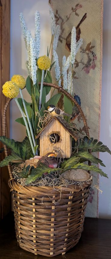 Wicker Basket with Birdhouse, Bird, and Allium