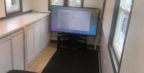 24'-0" Pop-Top Tiny Home Living Room