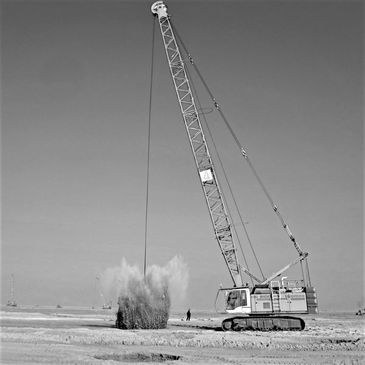 Dynamic compaction Cranes and equipment in UAE and Saudi Arabia
