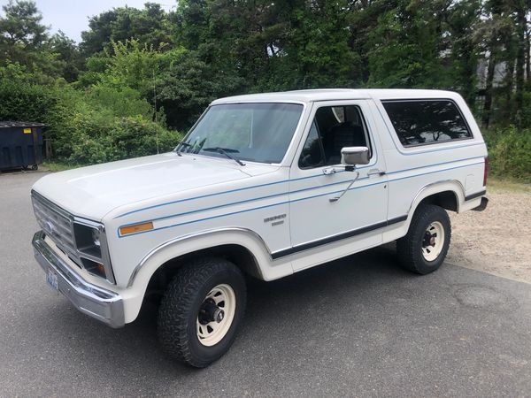 A 1984 Ford Bronco Auto Restoration came to us for a show car paint job