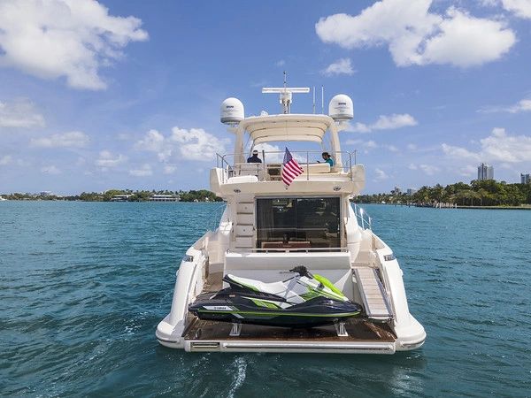 renting a yacht in miami, boat charter miami, party yacht miami, boat rental miami fl, party boat