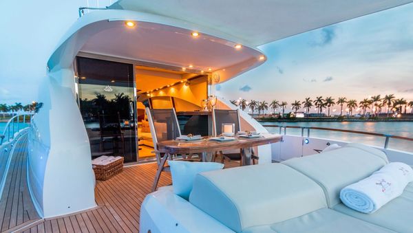 Miami, Bahamas,  key west yacht charters and rentals. best yachting company in miami with best deals