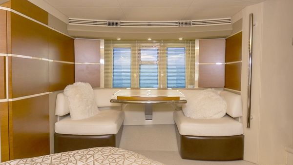 renting a yacht in miami, boat charter miami, party yacht miami, boat rental miami fl, party boat