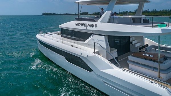 power catamaran charter miami florida, catamaran rental miami beach, best catamaran rentals in miami