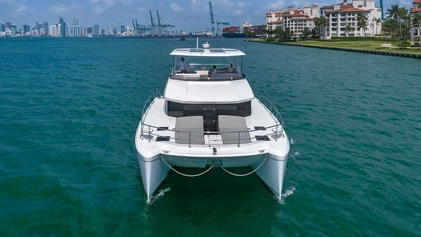 power catamaran charter miami florida, catamaran rental miami beach, best catamaran rentals in miami