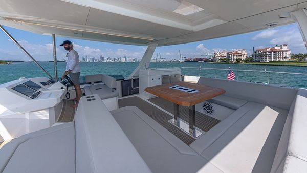 power catamaran charter miami florida, catamaran rental miami beach, best catamaran rentals in miami