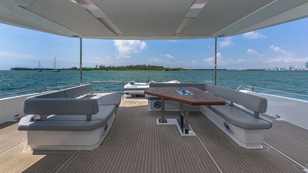 power catamaran charter miami florida, catamaran rental miami beach, best catamaran rentals in miami