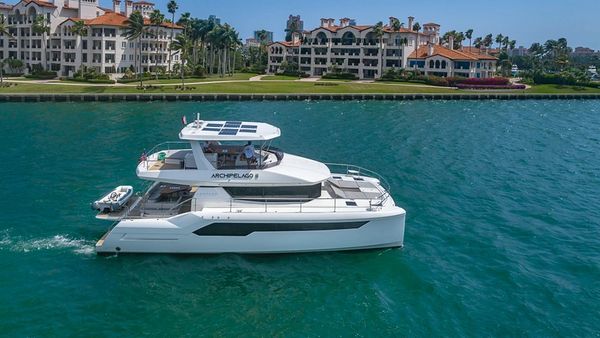 power catamaran charter miami florida, catamaran rental miami beach, best catamaran rentals in miami