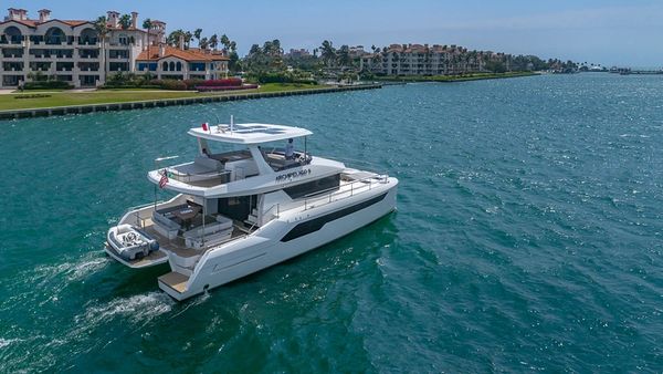 power catamaran charter miami florida, catamaran rental miami beach, best catamaran rentals in miami