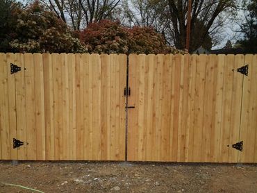 Dog-Eared Solid Board Drive Gate in Cedar