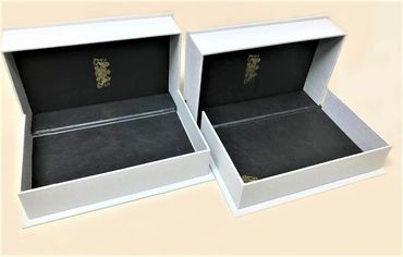Archival-quality clamshell boxes with durable construction and clean design.